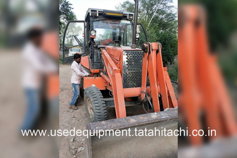 Tata Hitachi TH76 Backhoe Loader
